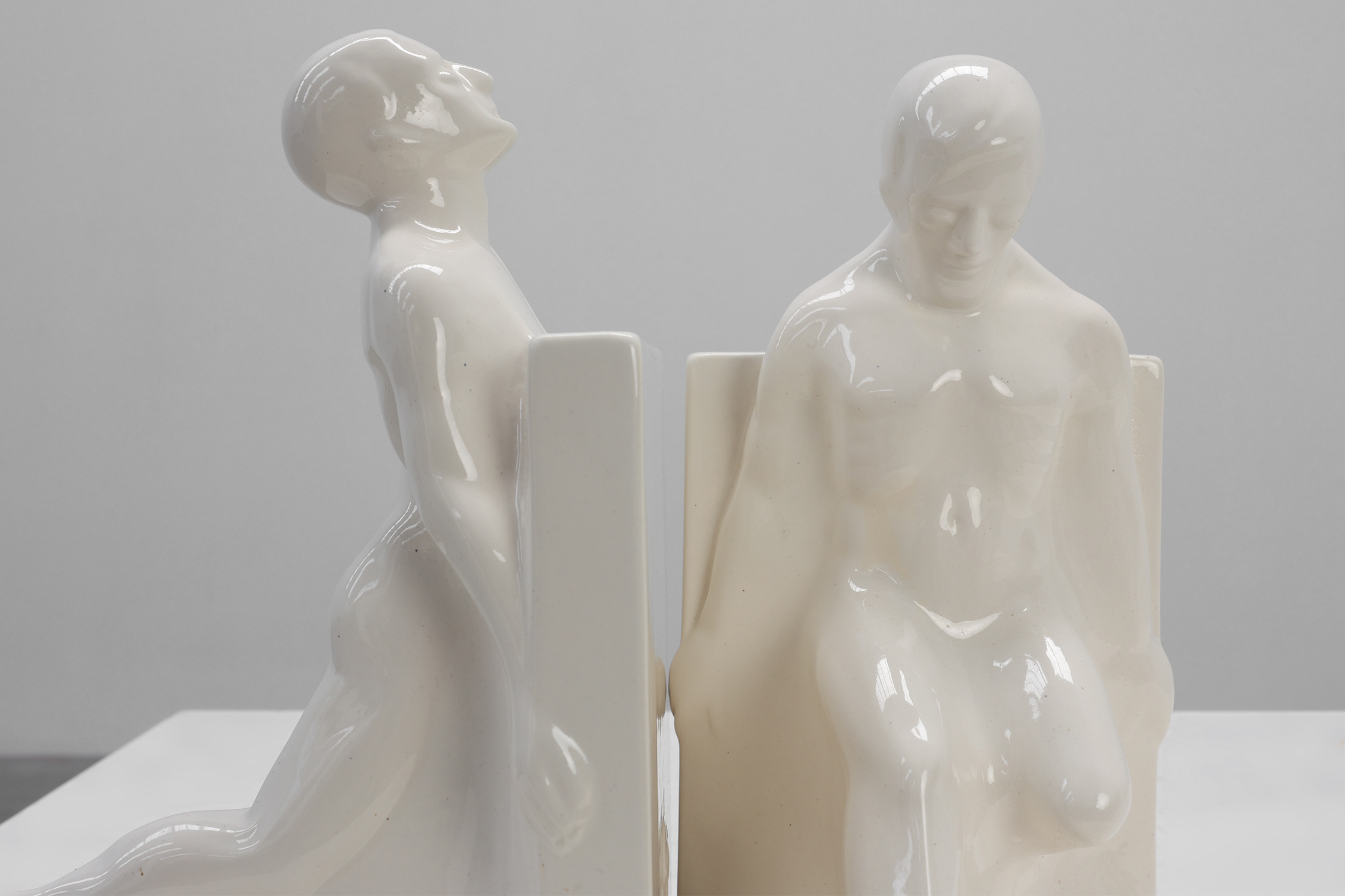 Pair Ceramic bookends by Godofridus Boonekamp for Plateelbakkerij Schoonhoven, Netherlands ca. 1920thumbnail